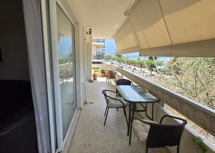 Kons Front Apartamento *